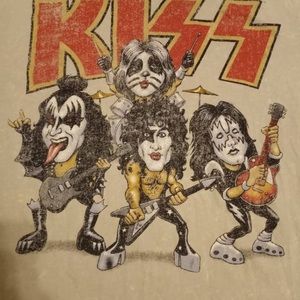 Kiss Character Shirt